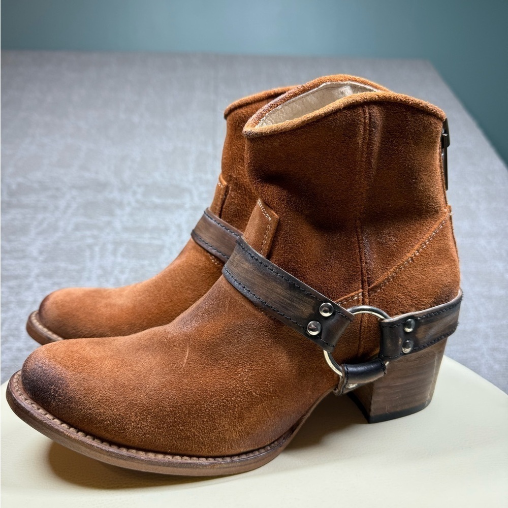 Free bird Spirit Suede Harness Moto Ankle Western Leather Boots Womens Sz 7